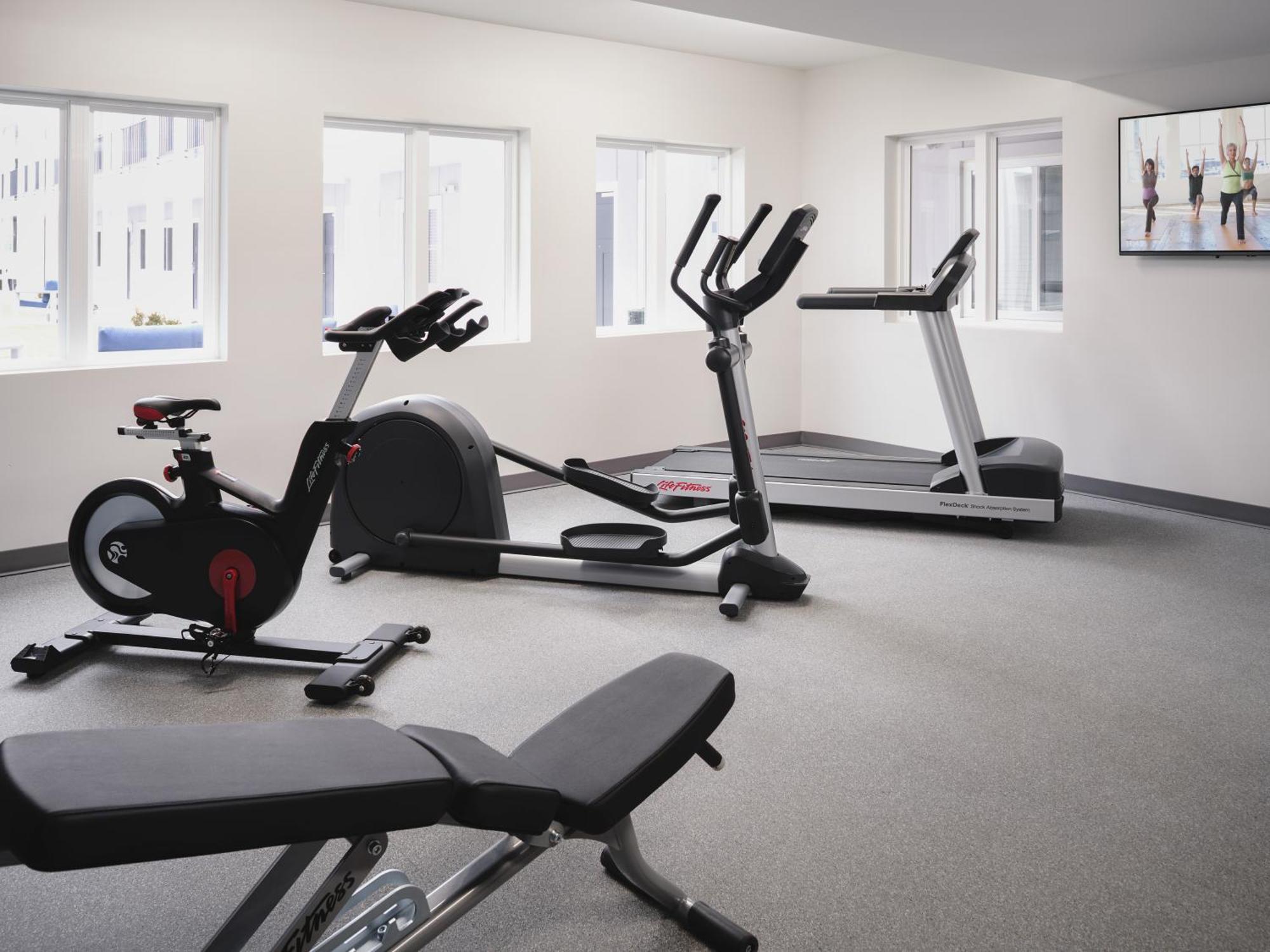 Stayapt Suites Columbus-Fort Benning Εξωτερικό φωτογραφία