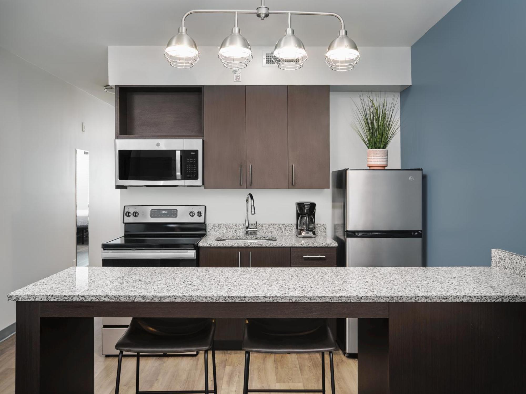 Stayapt Suites Columbus-Fort Benning Εξωτερικό φωτογραφία